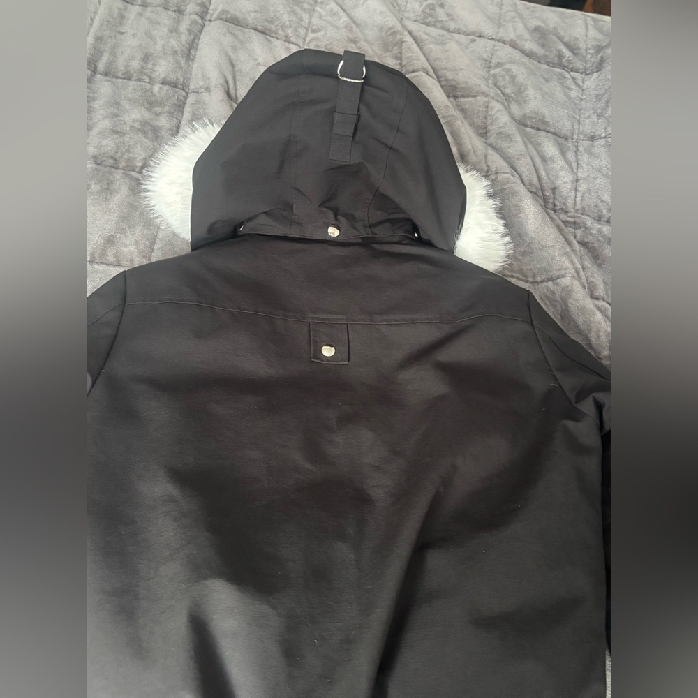 Moose Knuckles Black Bomber Jacket with White Fur Trim - Picture 3 of 4